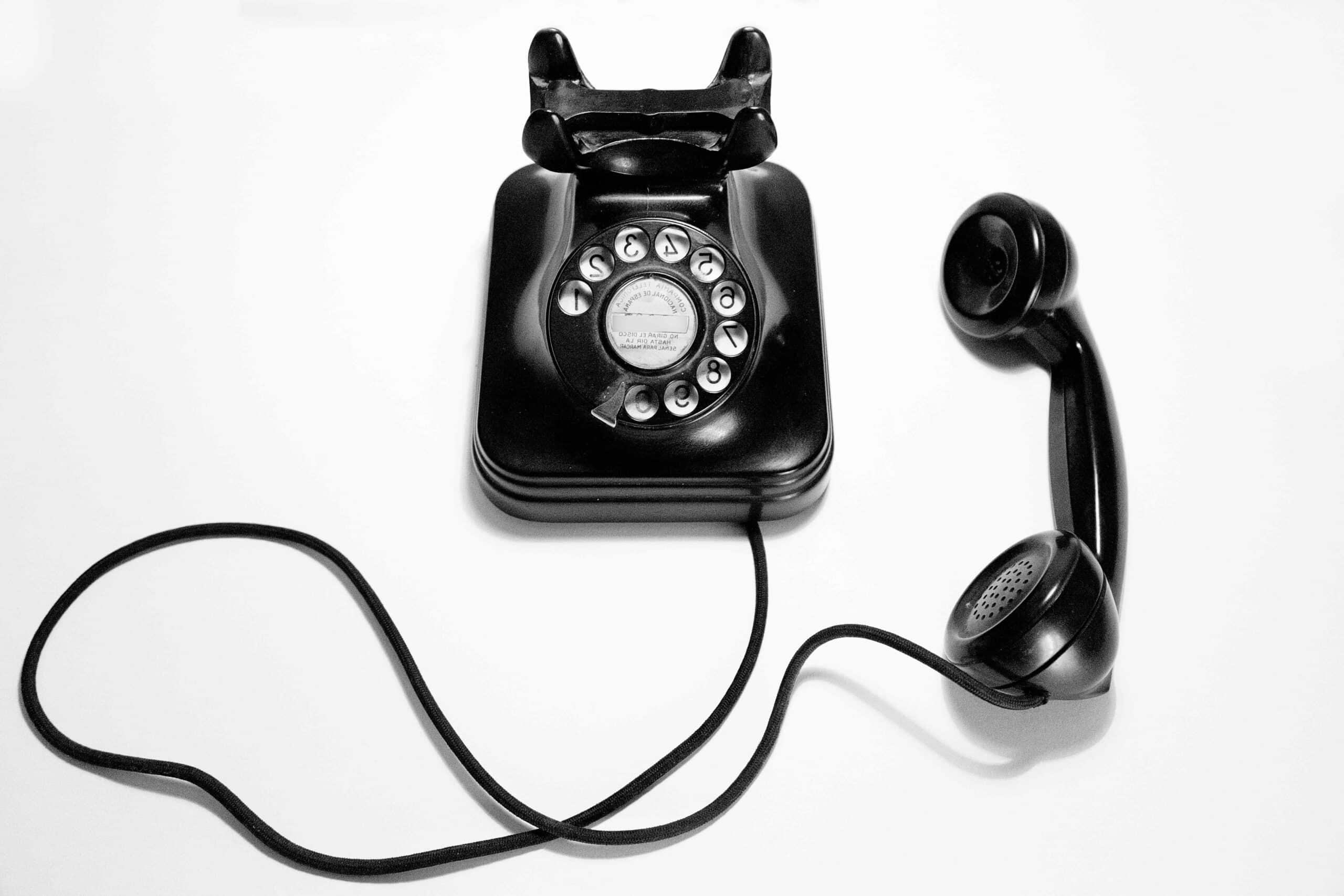 Contact Claire Bulman, certified RTT therapist and professional confidence coach in London